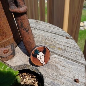 🐮CUTE! Boho Cow Phone Holder Leather Tooled New🐄